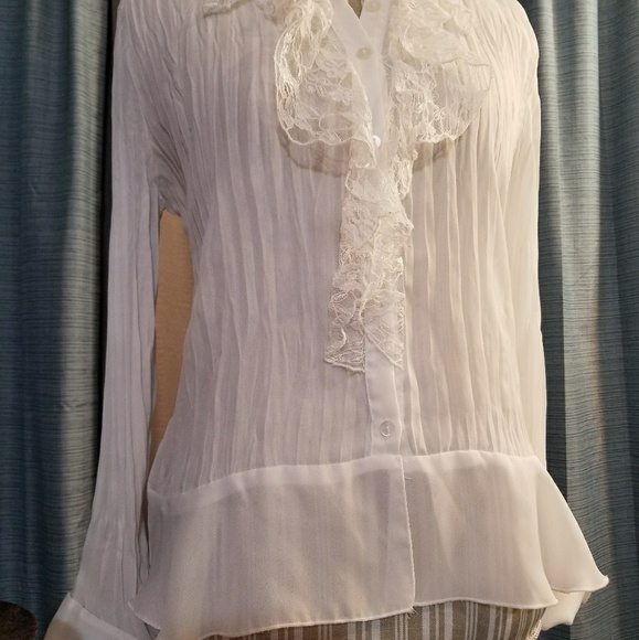 🌻🌺🌻ALLISON TAYLOR BEAUTIFUL WHITE BLOUSE!! - Picture 3 of 6
